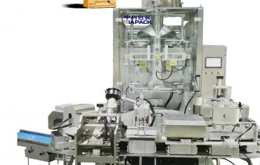 කෝපි කුඩු සඳහා ස්වයංක්‍රීය ත්‍රිකෝණ මාදිලි බෑග් වැකුම් ඇසුරුම් යන්ත්‍රය